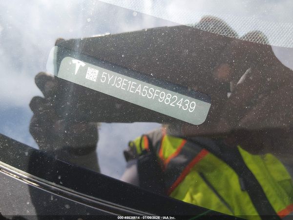 2025 TESLA MODEL 3