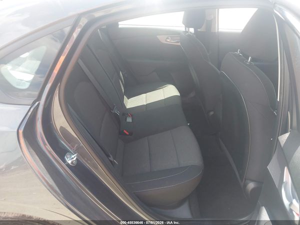 2023 KIA FORTE LXS