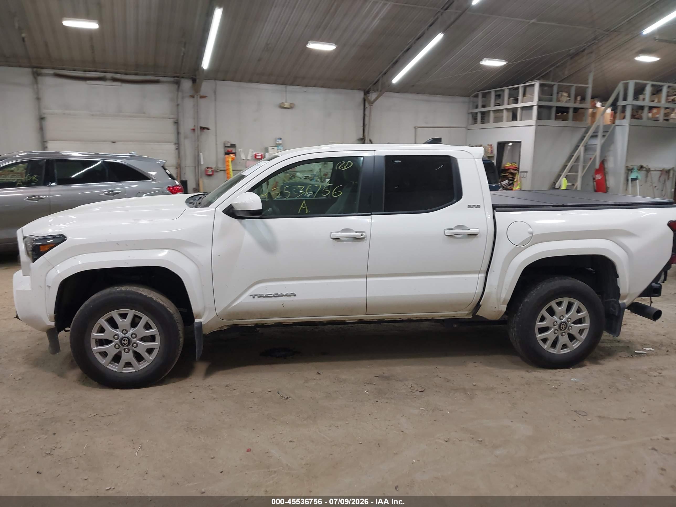 2025 TOYOTA TACOMA SR5