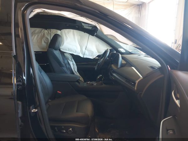 2024 CADILLAC XT4 AWD SPORT