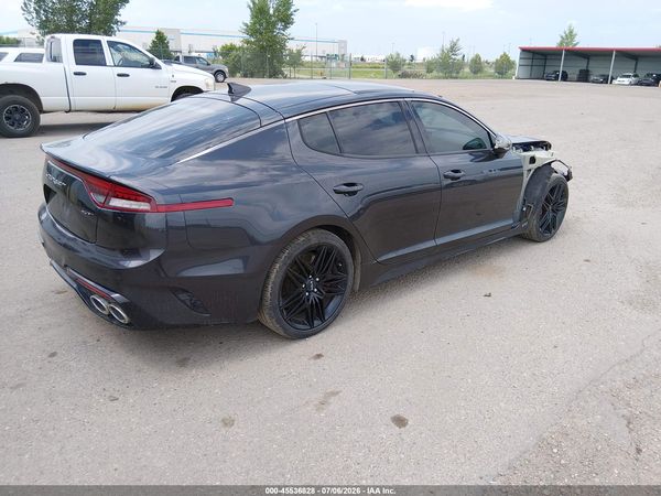 2022 KIA STINGER GT1
