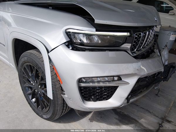 2022 JEEP GRAND CHEROKEE SUMMIT 4X2