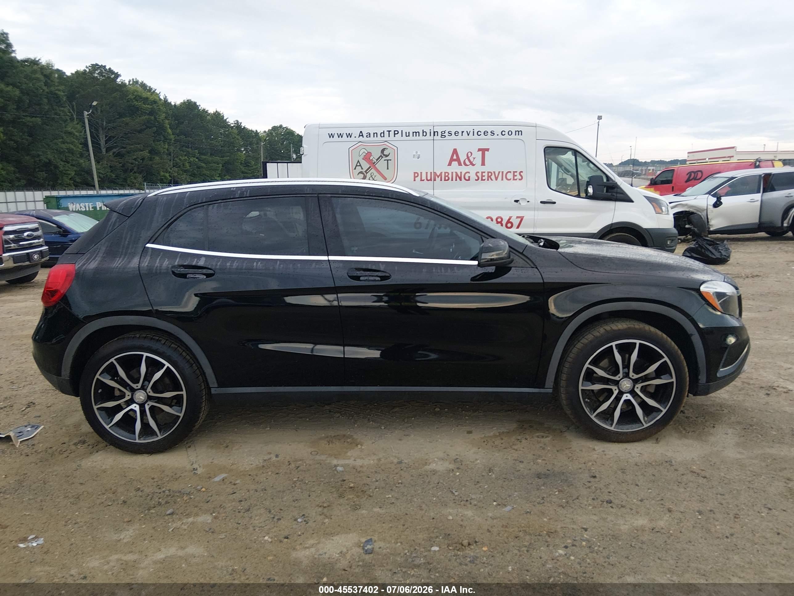 2015 MERCEDES-BENZ GLA 250 GLA250