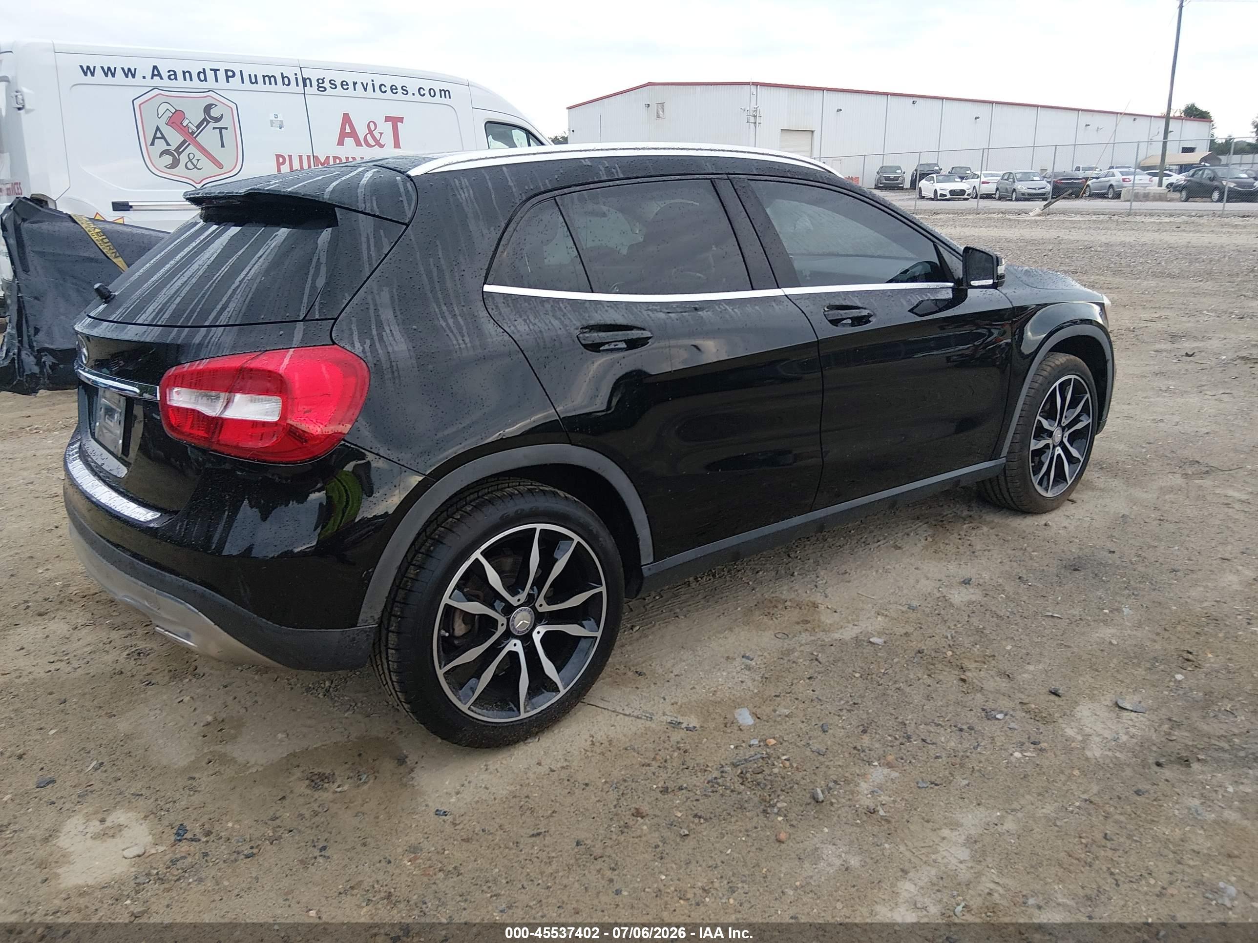 2015 MERCEDES-BENZ GLA 250 GLA250