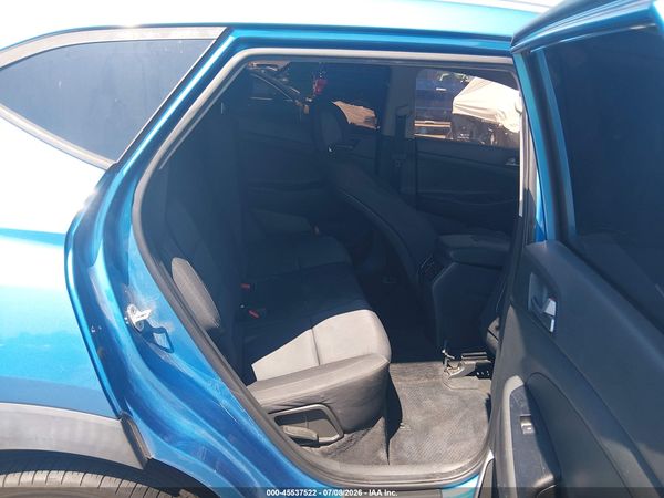 2017 HYUNDAI TUCSON SPORT