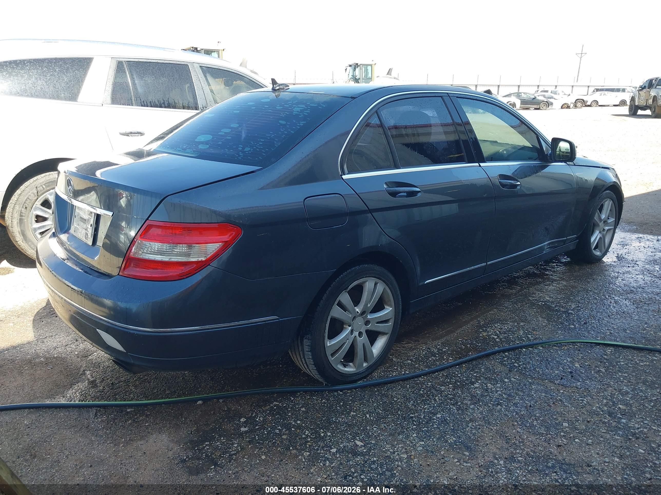 2009 MERCEDES-BENZ C 300 C300