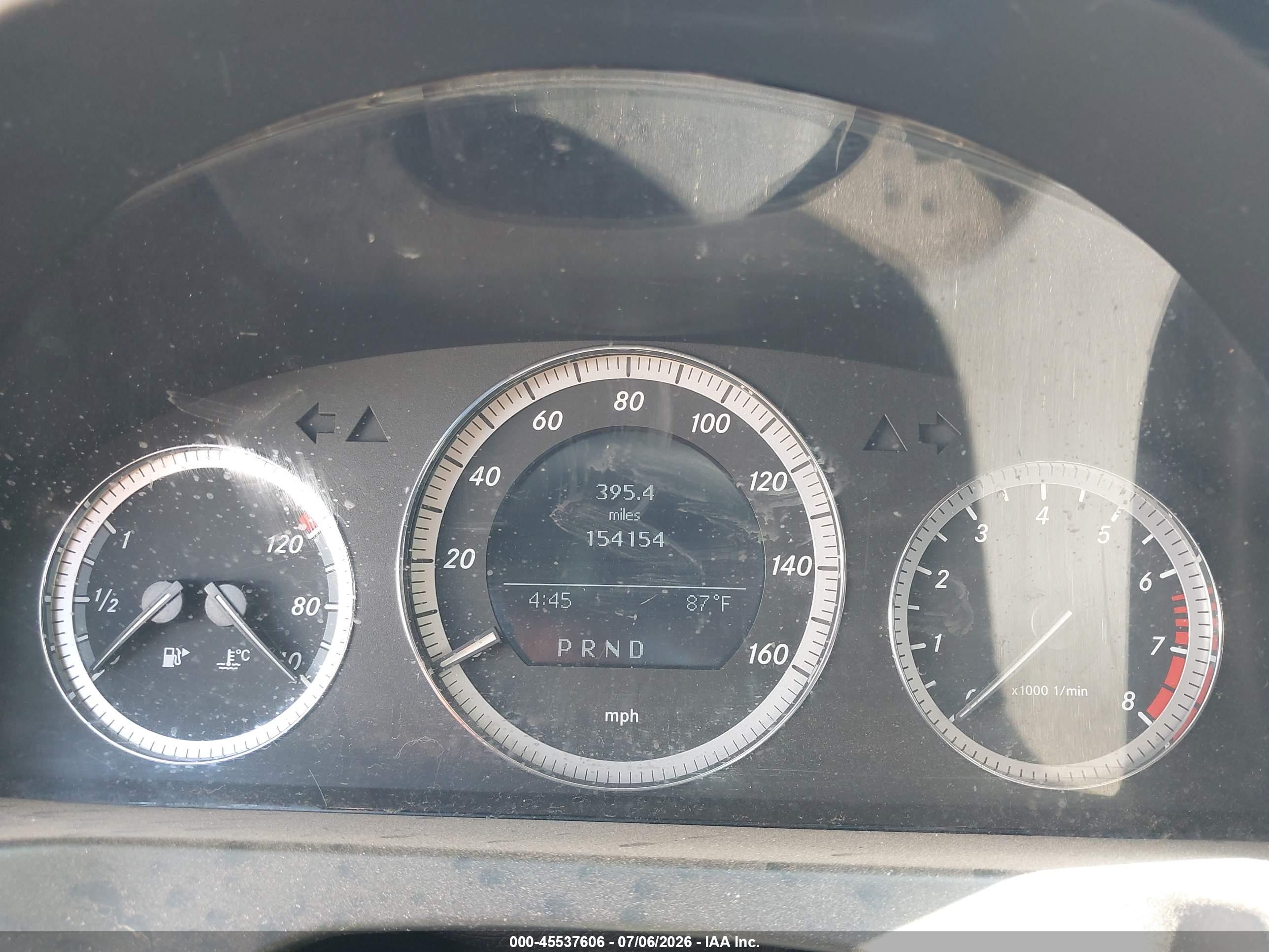2009 MERCEDES-BENZ C 300 C300