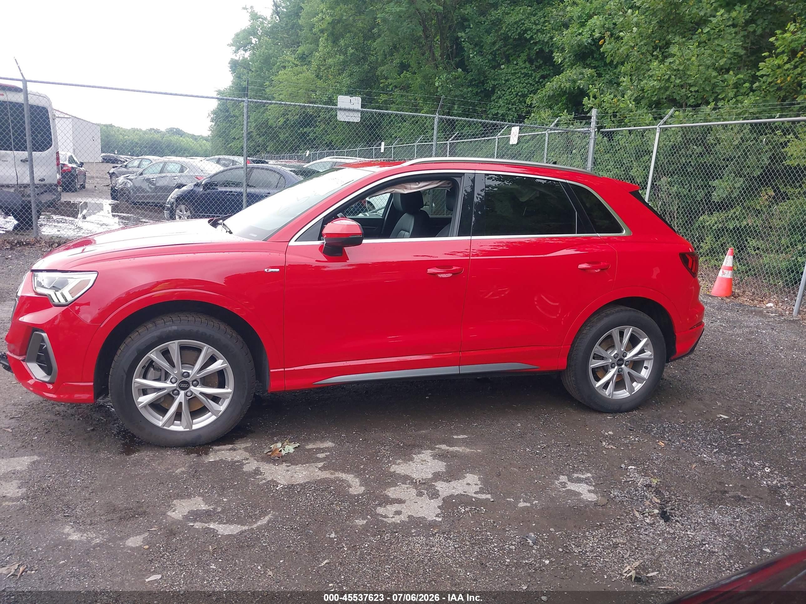 2022 AUDI Q3