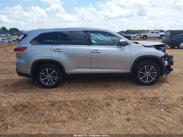 2019 TOYOTA HIGHLANDER XLE