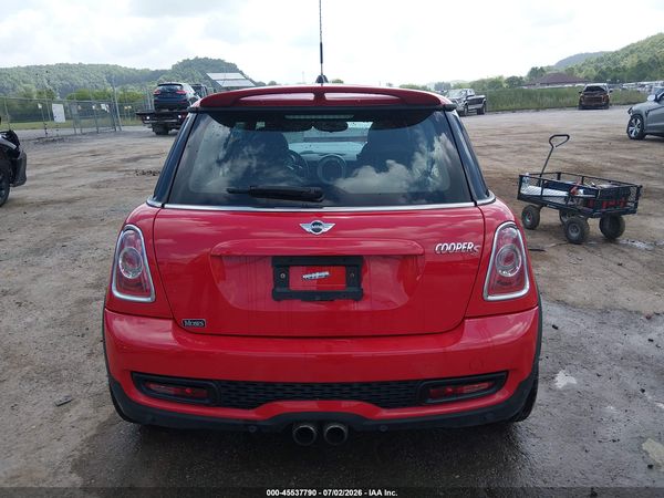 2012 MINI COOPER S