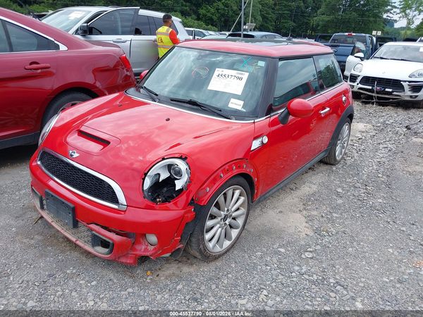 2012 MINI COOPER S