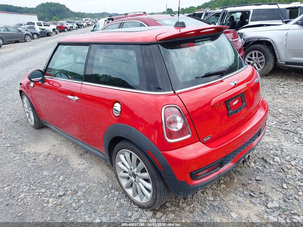 2012 MINI COOPER S