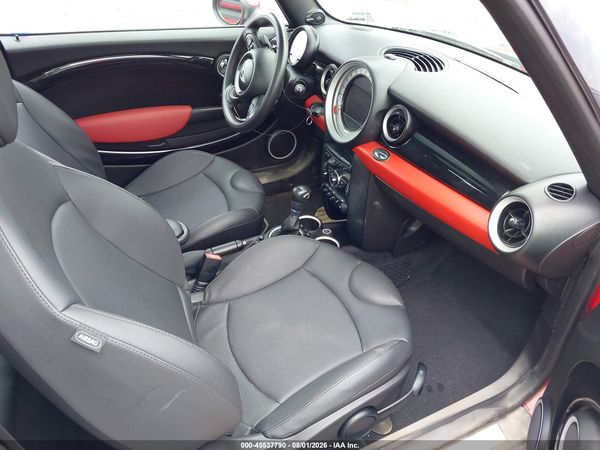 2012 MINI COOPER S