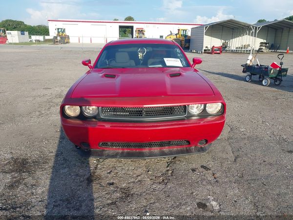 2012 DODGE CHALLENGER SXT