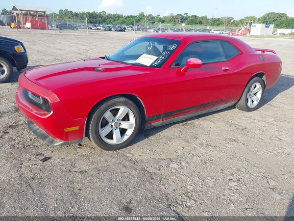 2012 DODGE CHALLENGER SXT