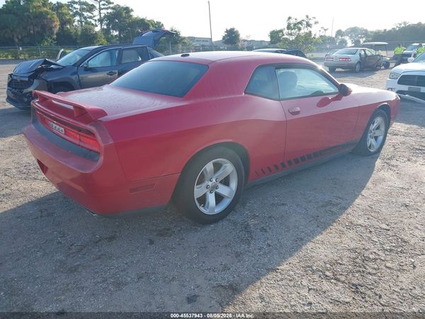 2012 DODGE CHALLENGER SXT