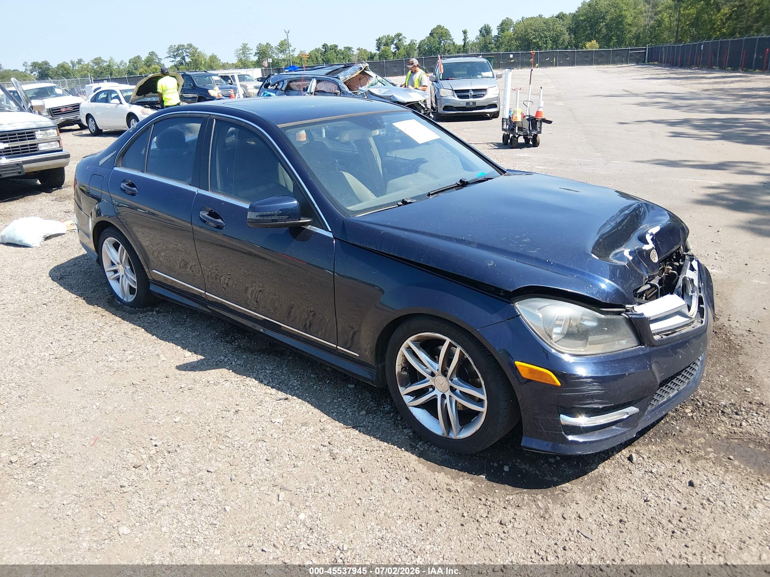 2013 MERCEDES-BENZ C 250 C250