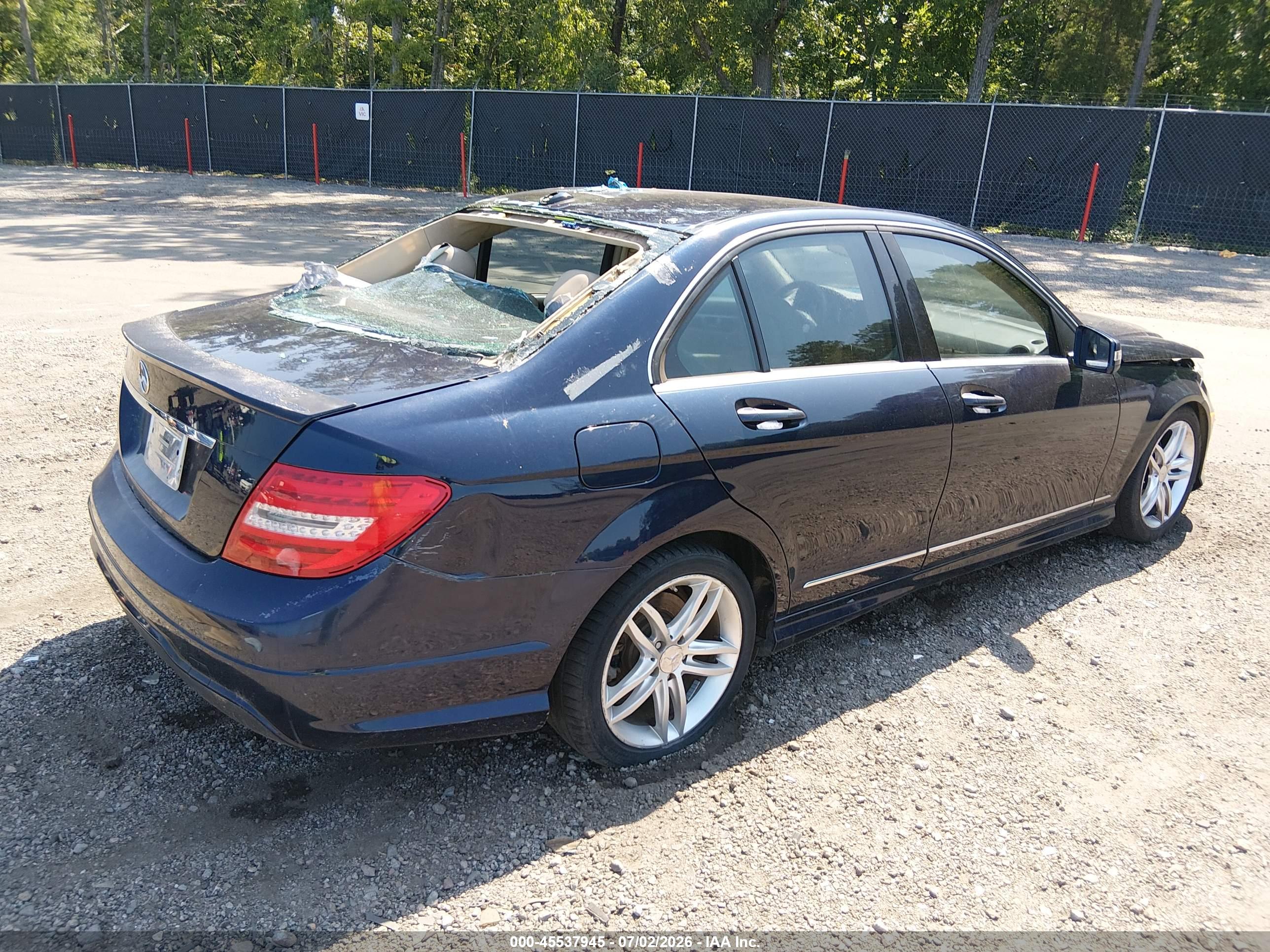 2013 MERCEDES-BENZ C 250 C250