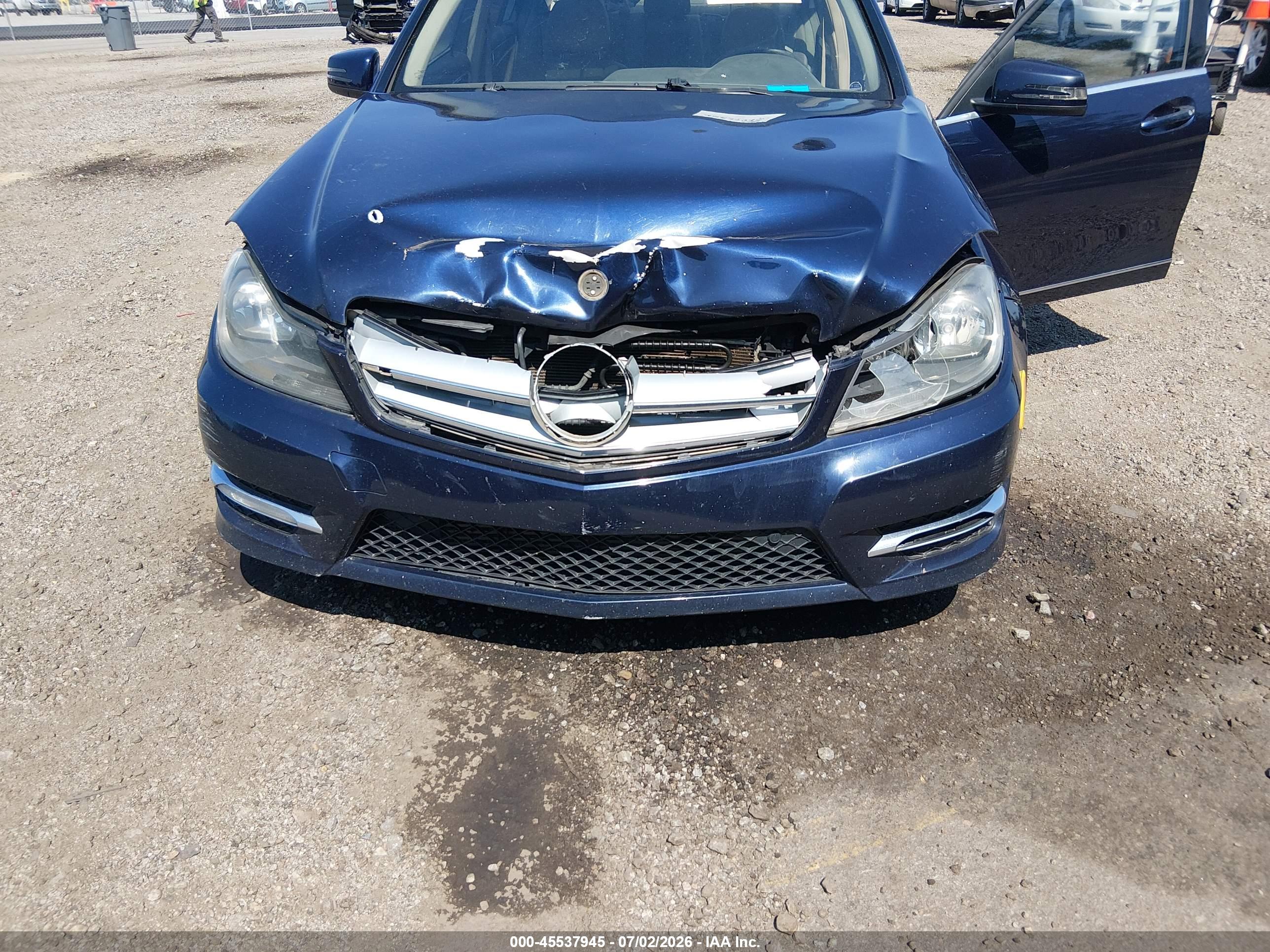 2013 MERCEDES-BENZ C 250 C250