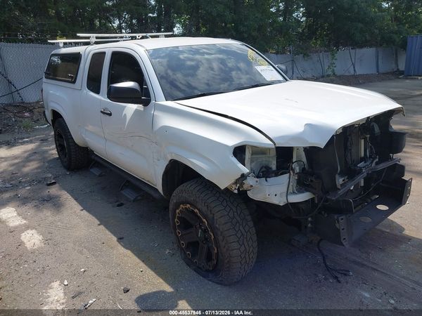 2018 TOYOTA TACOMA SR
