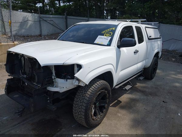 2018 TOYOTA TACOMA SR
