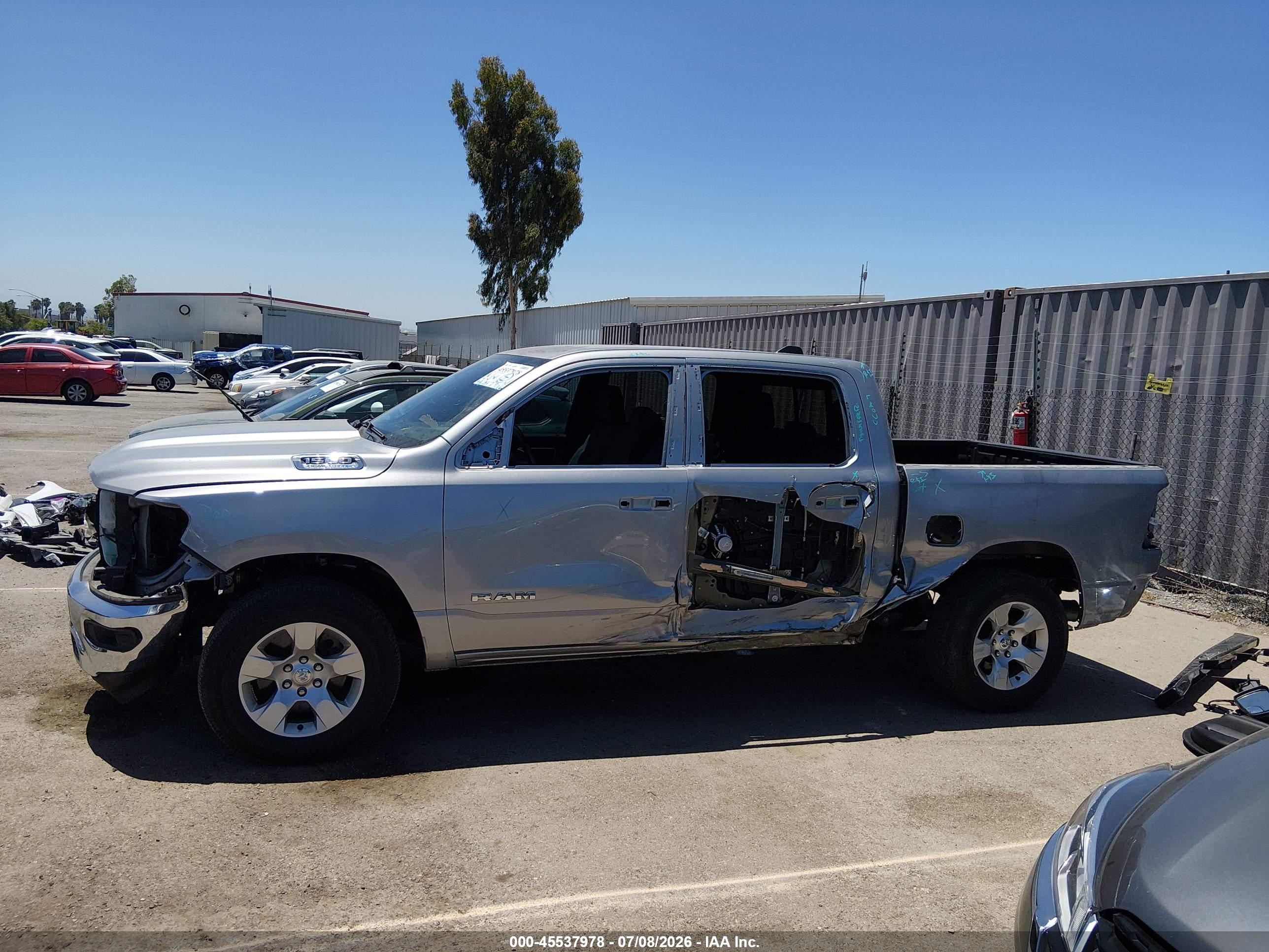 2021 RAM 1500 BIG HORN  4X4 5'7 BOX