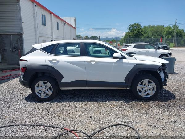 2025 HYUNDAI KONA SE