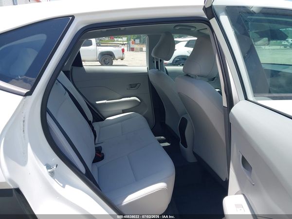 2025 HYUNDAI KONA SE