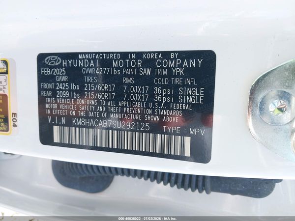 2025 HYUNDAI KONA SE