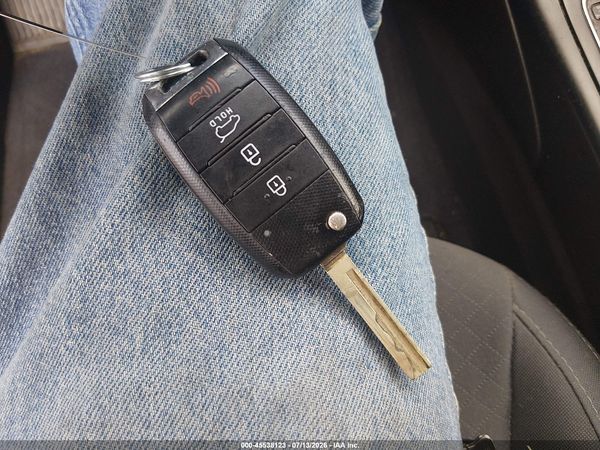 2019 KIA SORENTO 2.4L LX