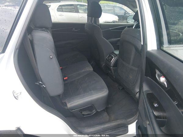 2019 KIA SORENTO 2.4L LX