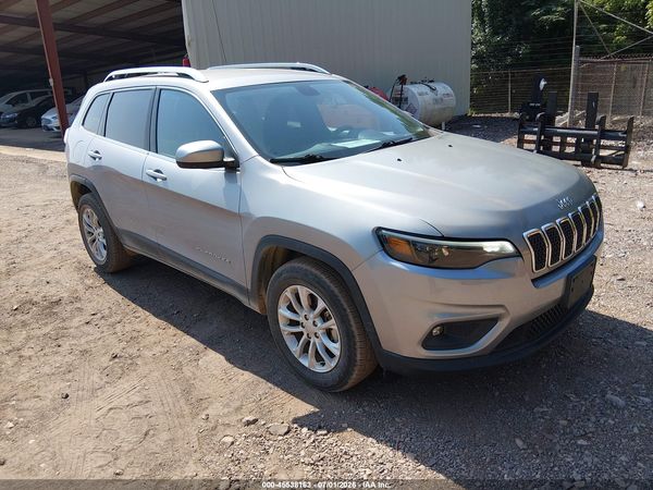 2019 JEEP CHEROKEE LATITUDE 4X4