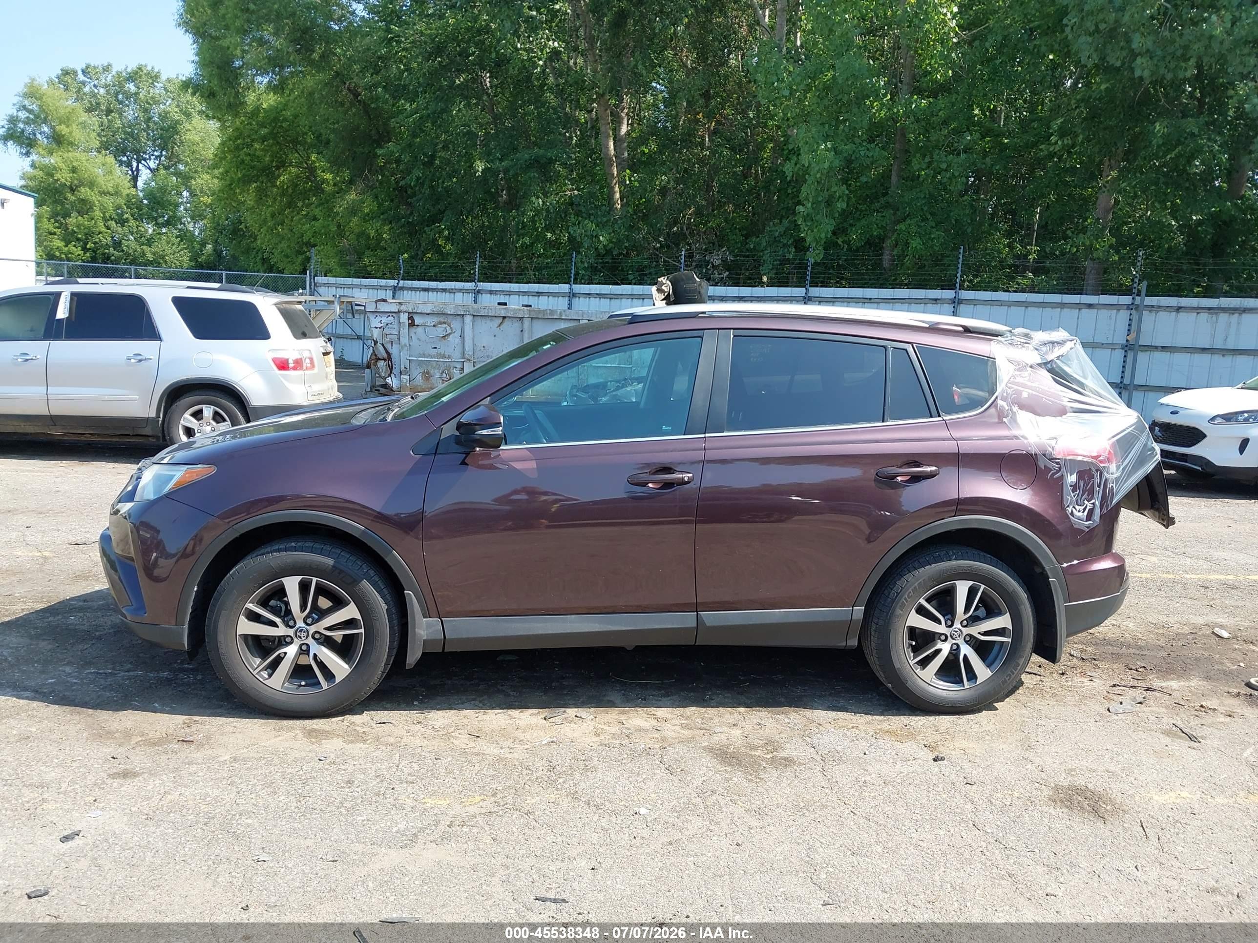 2017 TOYOTA RAV4 XLE