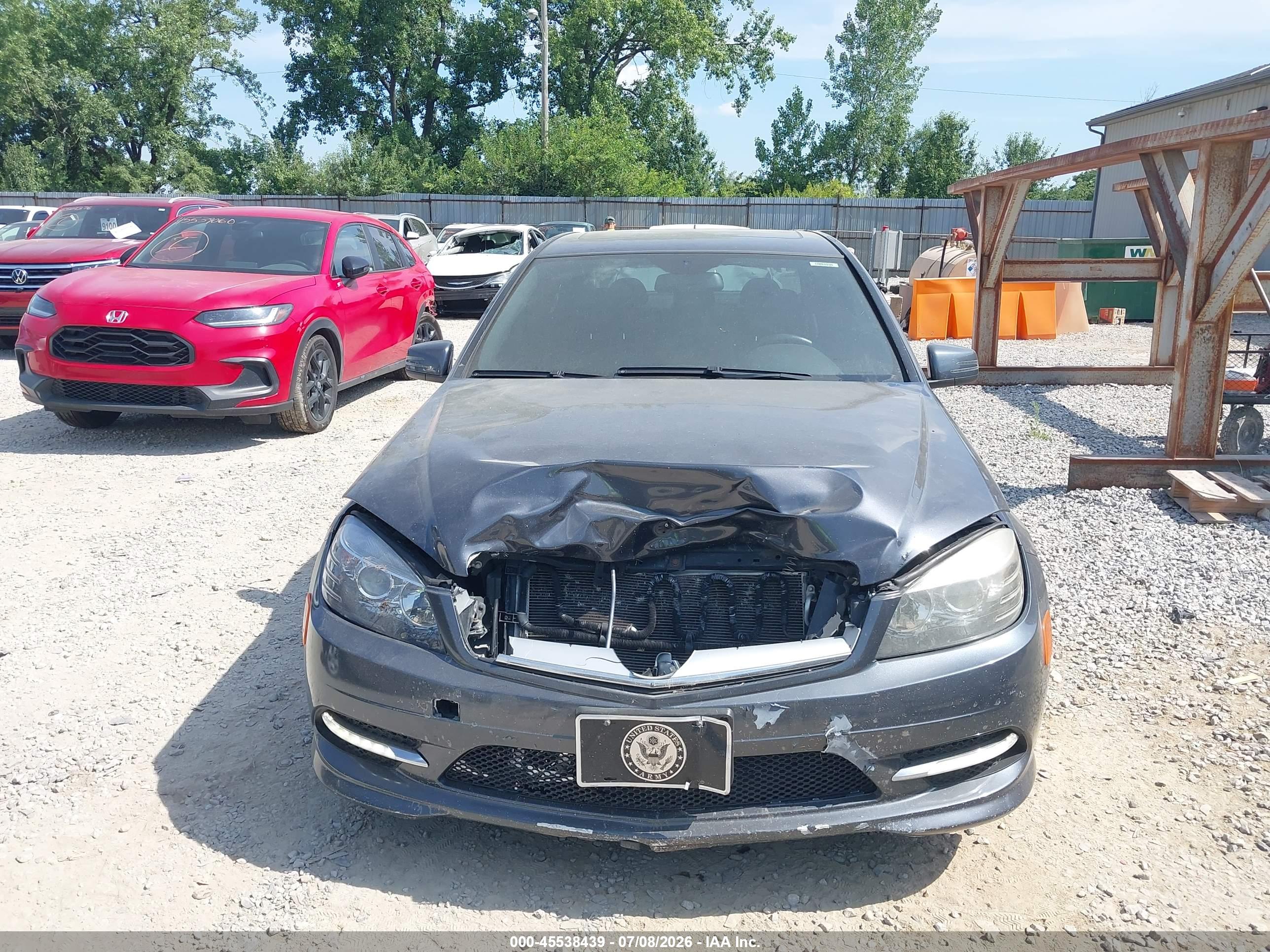 2011 MERCEDES-BENZ C 300 C300 4-MATIC