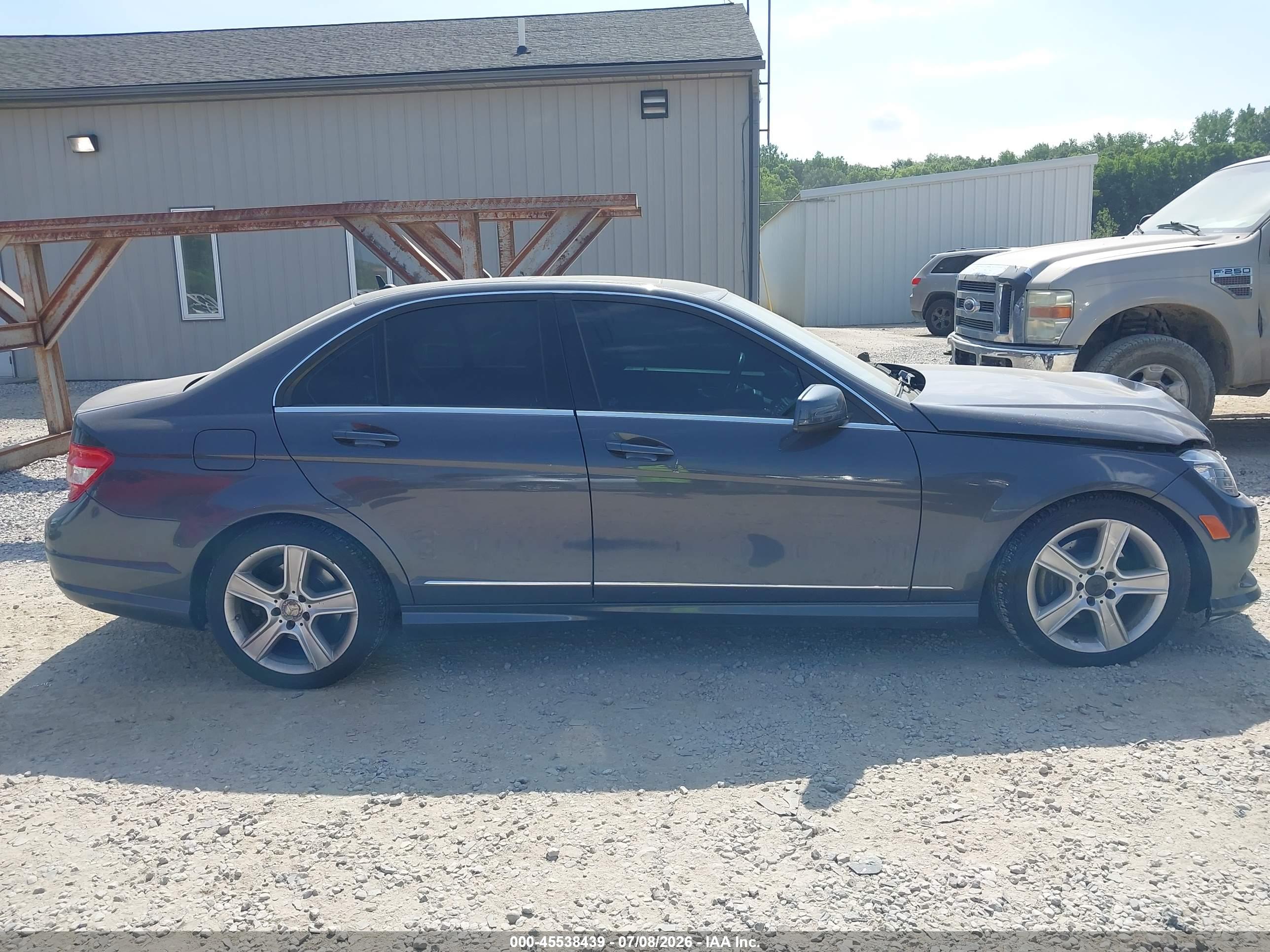 2011 MERCEDES-BENZ C 300 C300 4-MATIC