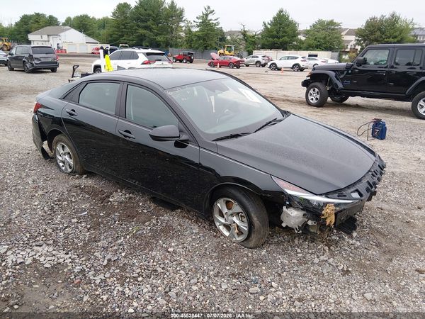 2023 HYUNDAI ELANTRA SE