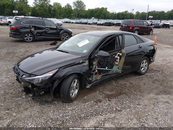 2023 HYUNDAI ELANTRA SE