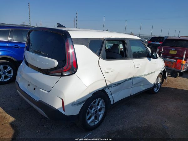 2023 KIA SOUL LX