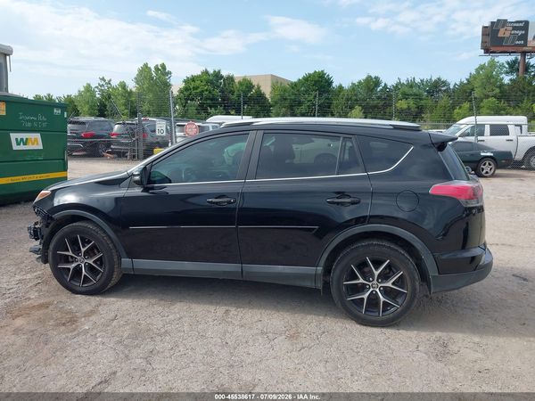 2016 TOYOTA RAV4 SE