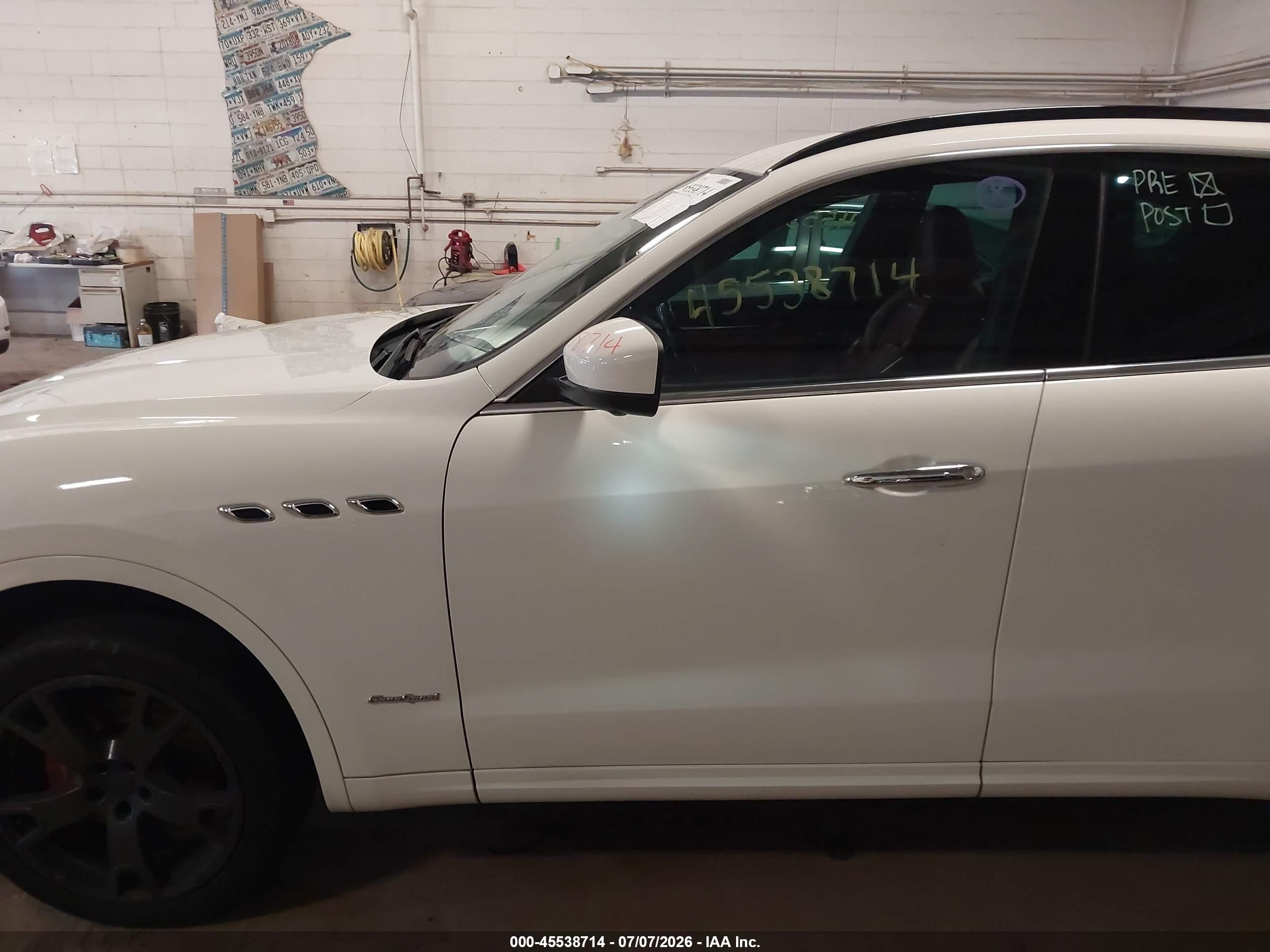 2018 MASERATI LEVANTE GRANSPORT