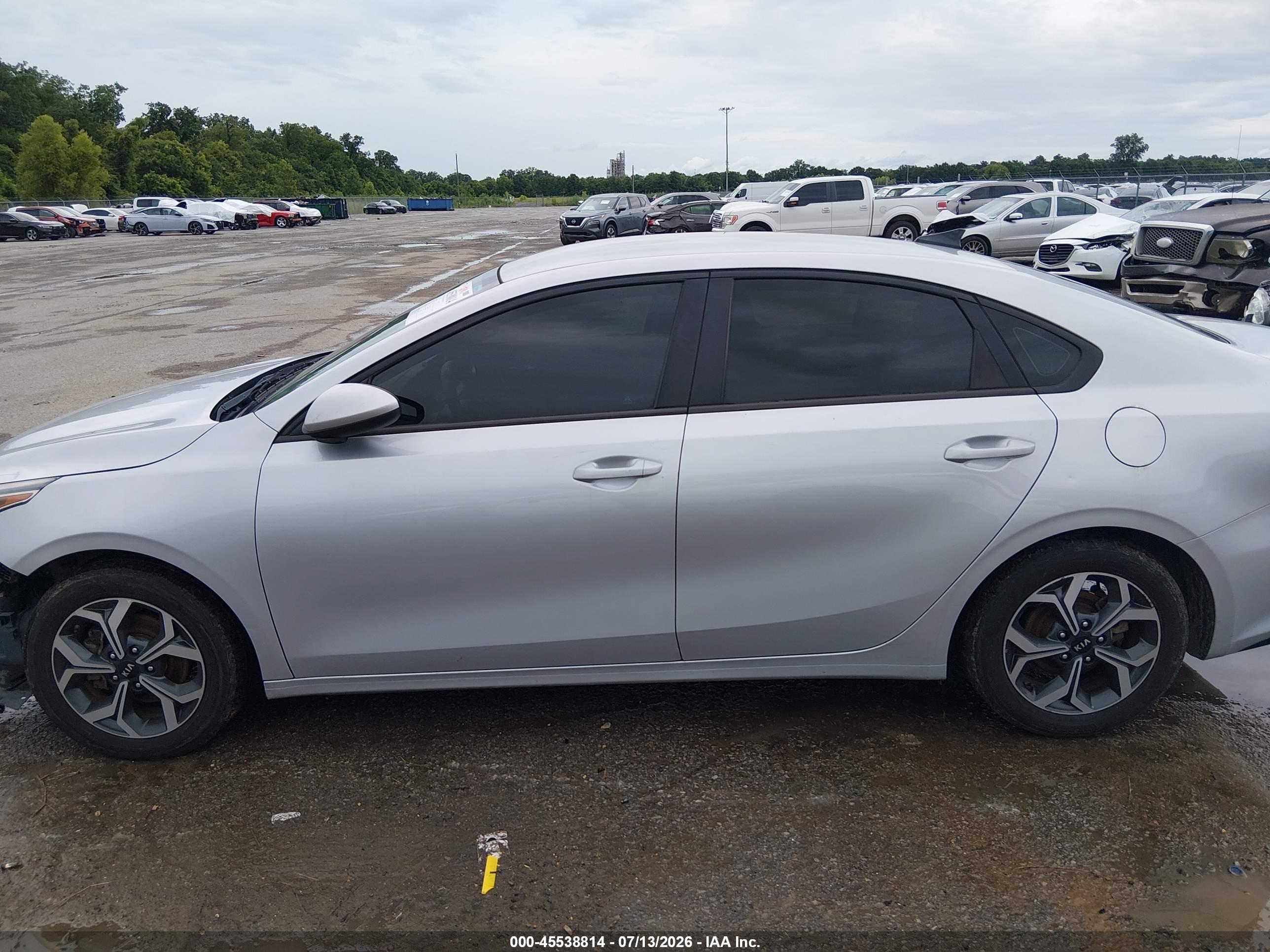 2021 KIA FORTE LXS