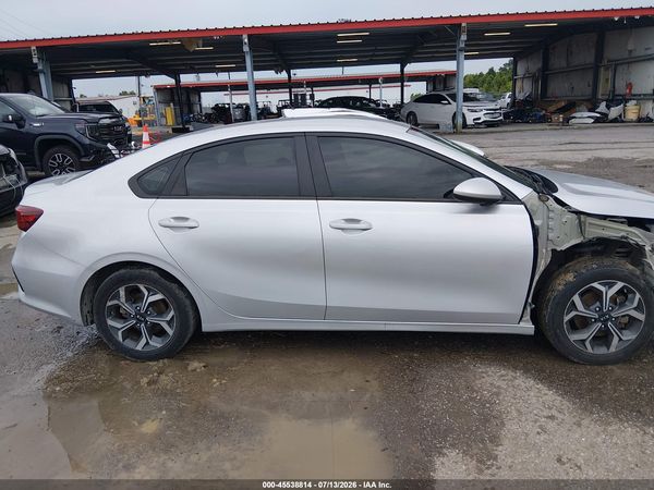 2021 KIA FORTE LXS
