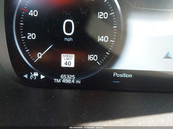 2021 VOLVO XC90 T6 MOMENTUM 6 PASSENGER