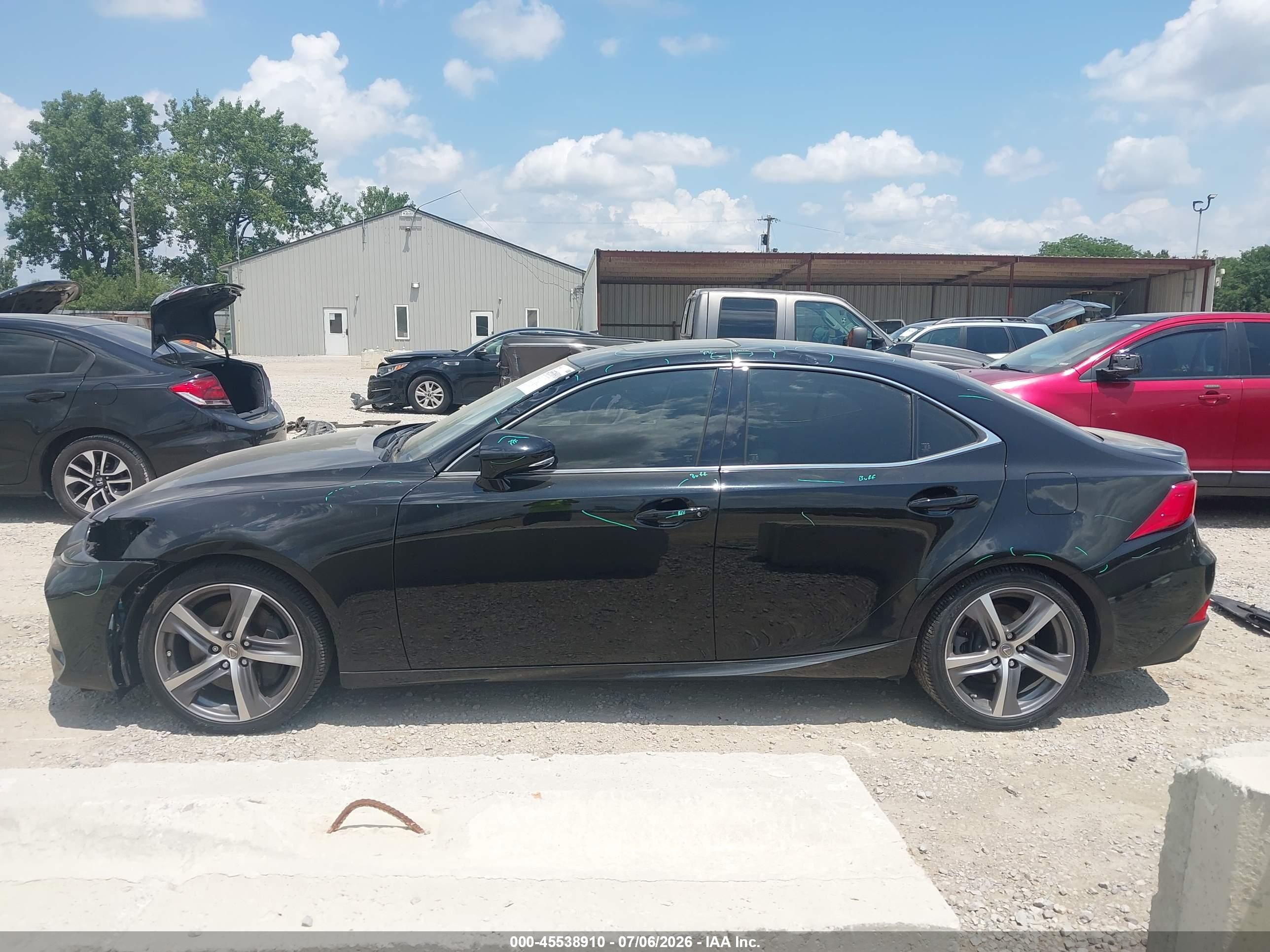 2017 LEXUS IS 300