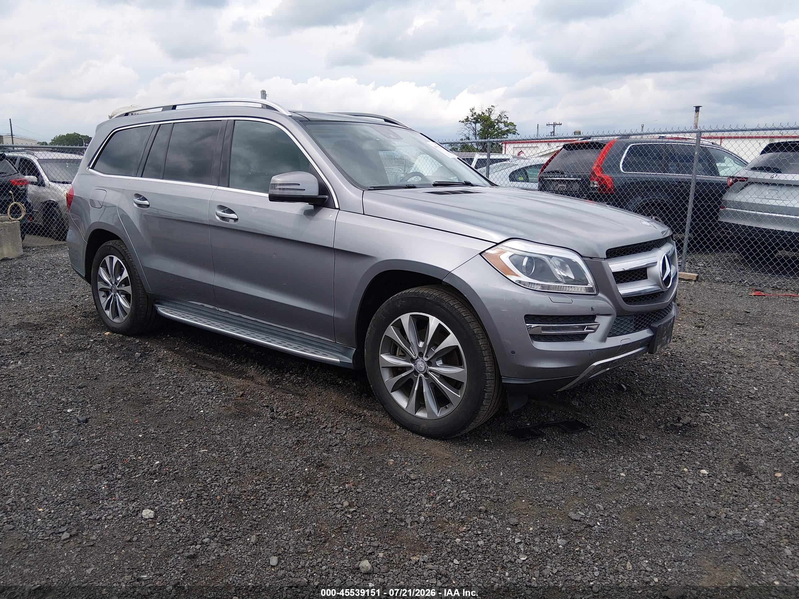 2015 MERCEDES-BENZ GL 450 4MATIC