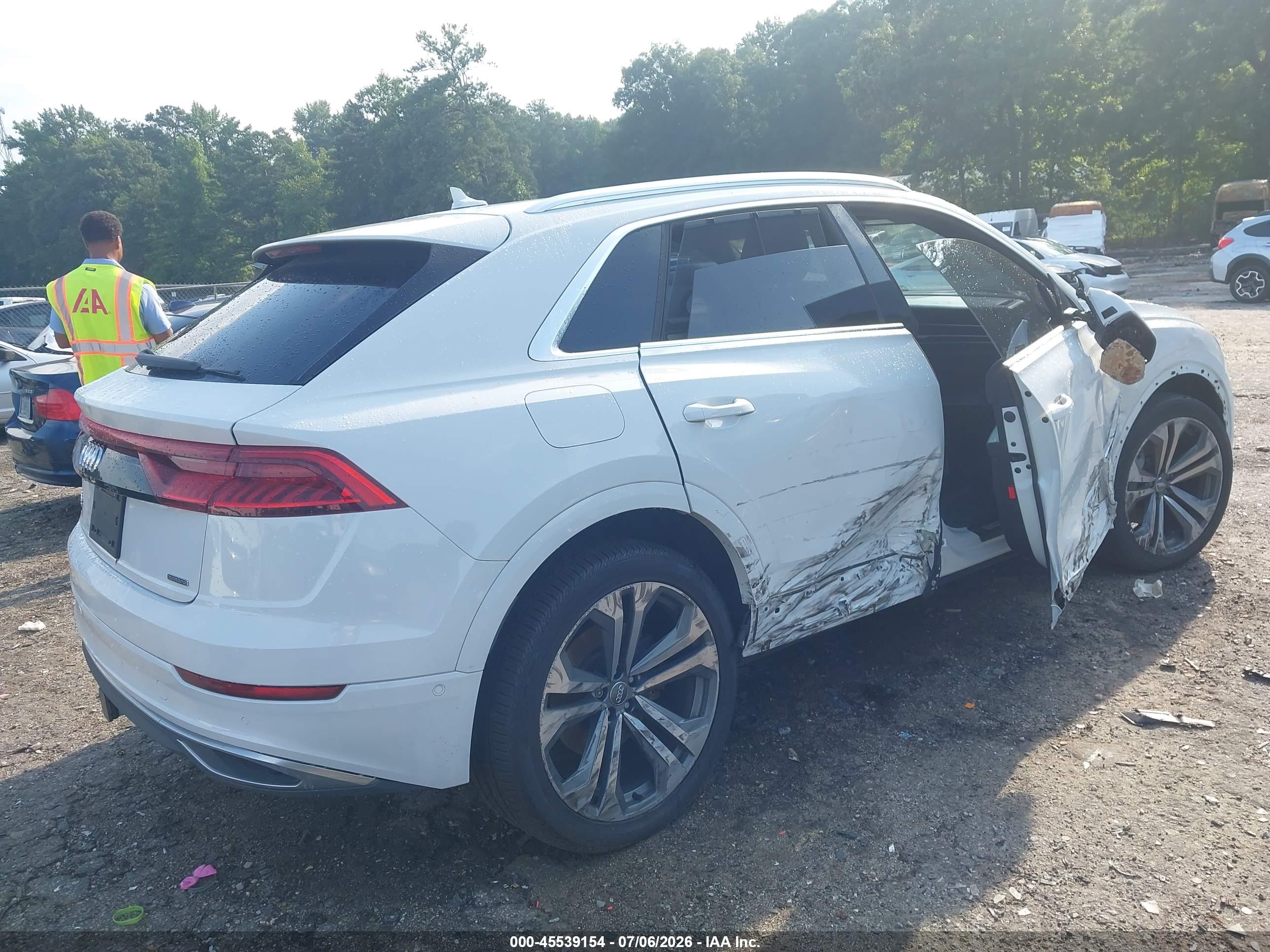 2019 AUDI Q8 55 PREMIUM