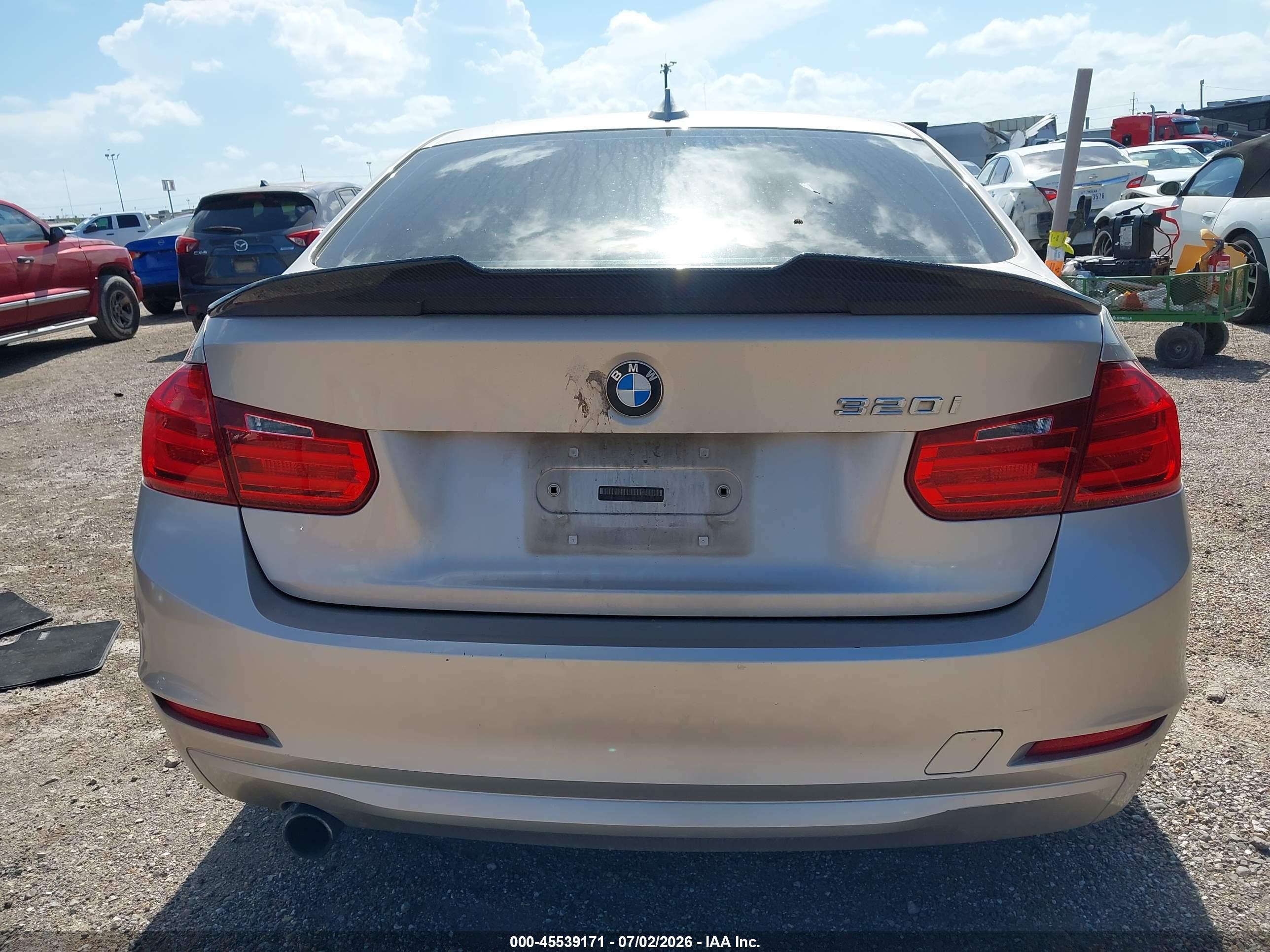 2014 BMW 320I SA