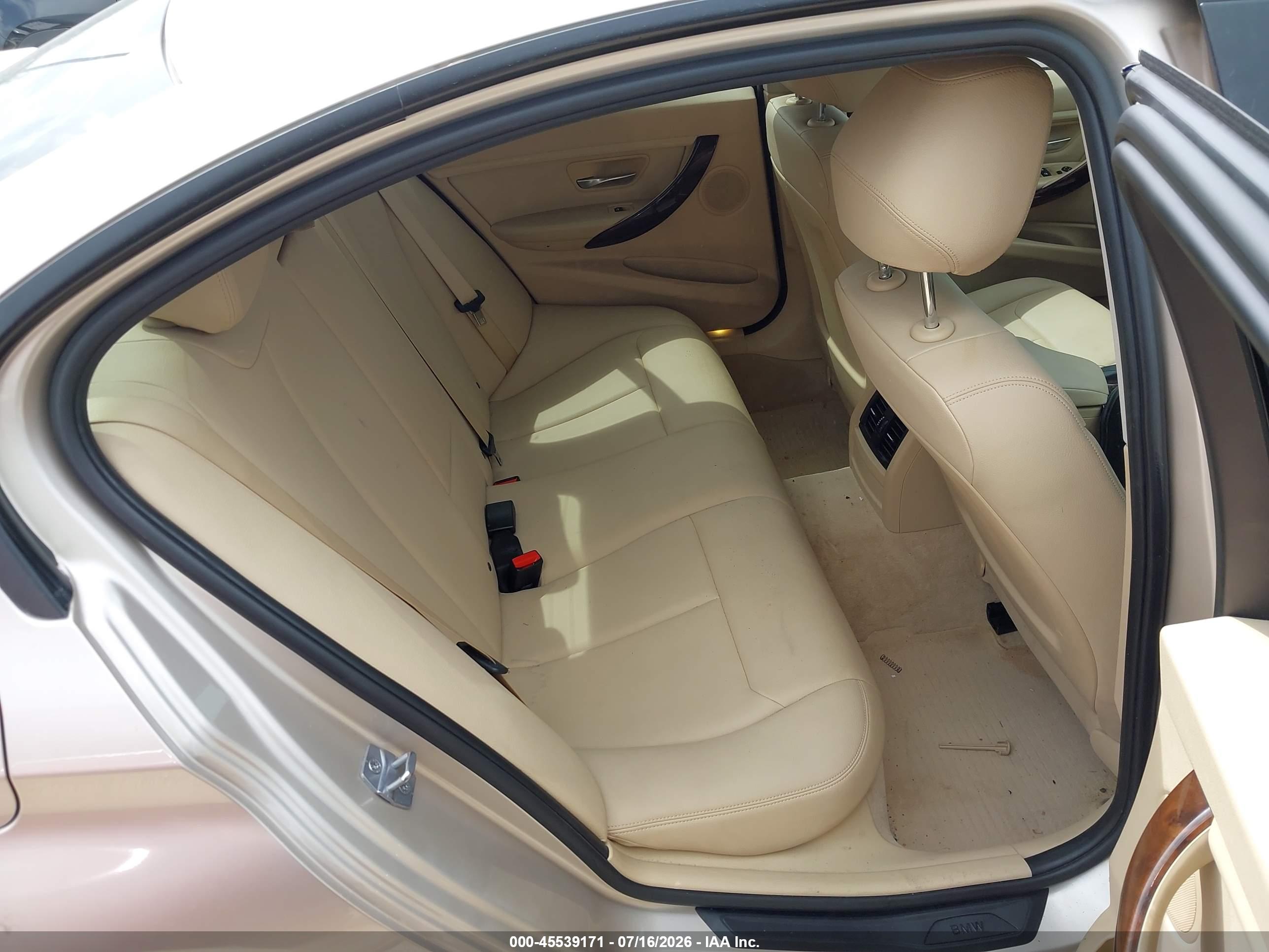 2014 BMW 320I SA