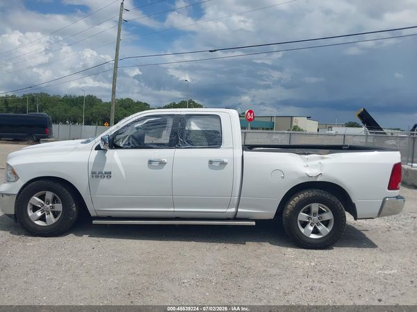 2016 RAM 1500 SLT