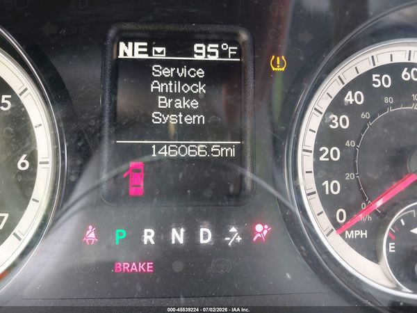 2016 RAM 1500 SLT